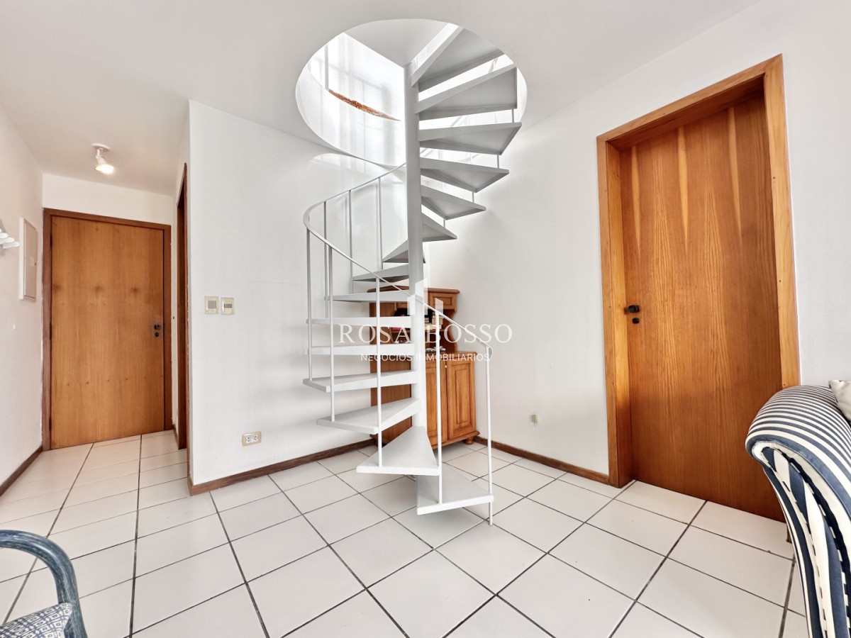 Apartamento ID.9870 - Apartamento Penthouse Venta 2 dormitorios Chiverta Península Punta del Este