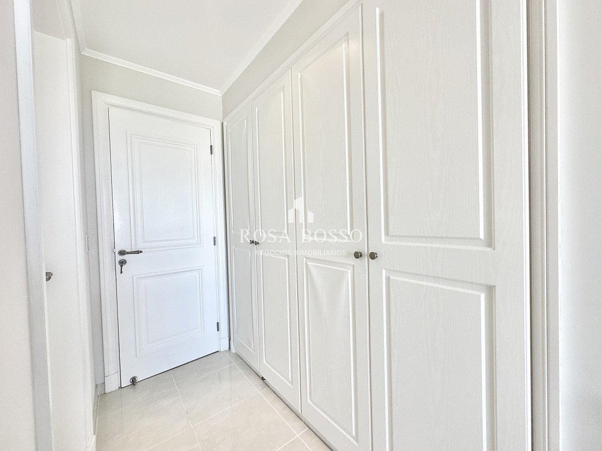 Apartamento ID.9348 - Apartamento Le Jardín Venta 3 dormitorios  Mansa  Punta del Este
