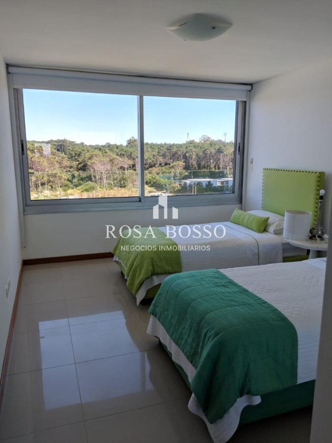 Apartamento ID.1245 - Apartamento, Alquiler, 3 dormitorios, Brava, Punta del Este, Gran Vista
