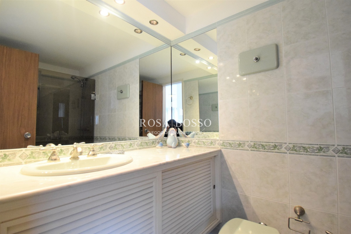 Apartamento ID.2840 - Apto en una hermosa ubicación, en península, zona el Faro. 
