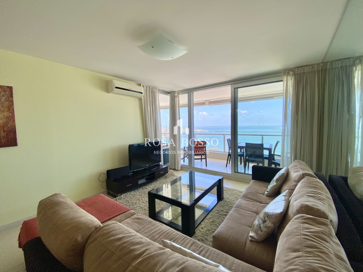 Apartamento ID.2197 - Apartamento, Venta, 2 dormitorios, Mansa, Punta del Este, piso alto