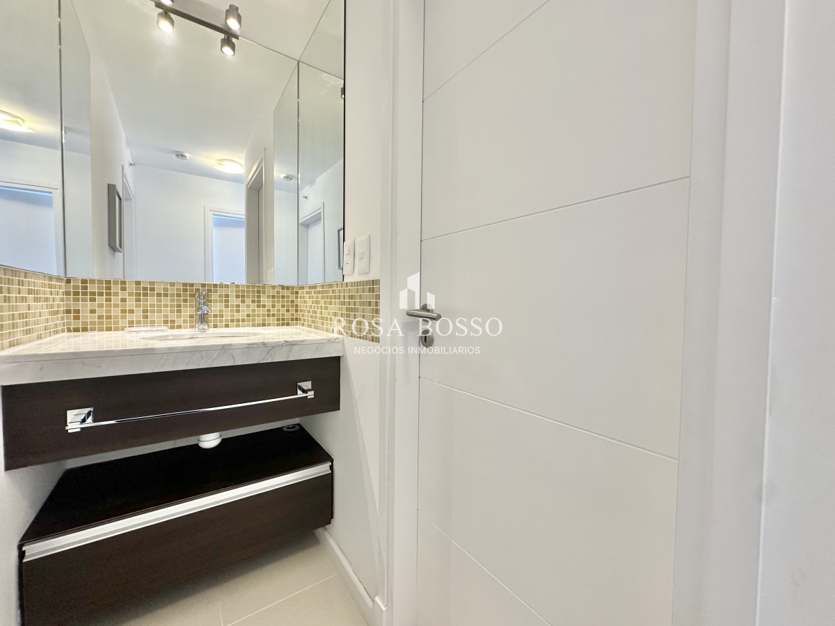 Apartamento ID.8866 - Apartamento Venta 2 dormitorios Brava Punta del Este