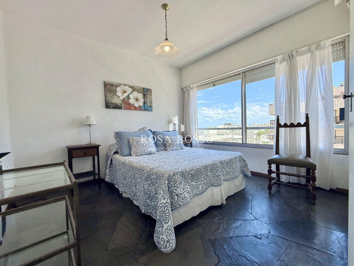 Apartamento ID.9859 - Apartamento Venta 2 dormitorios Península Punta del Este