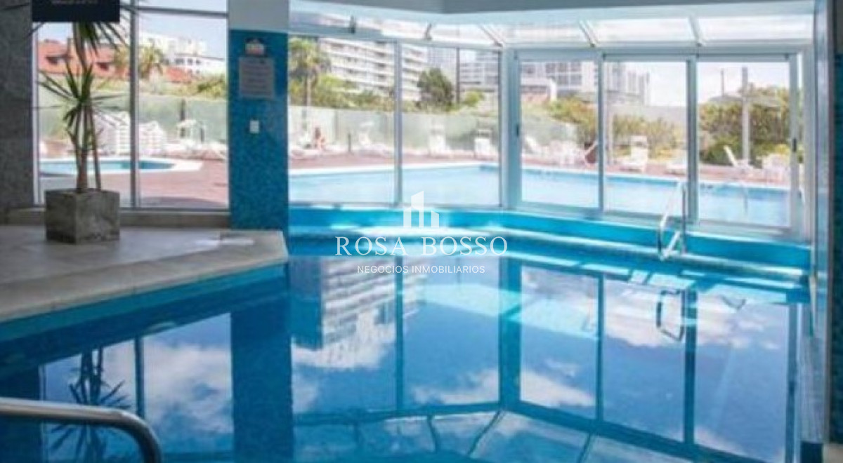 Apartamento ID.4976 - Apto, con hermosa ubicación, cerquita de todo, conrad, gorlero, playa, certros comerciales y más. 