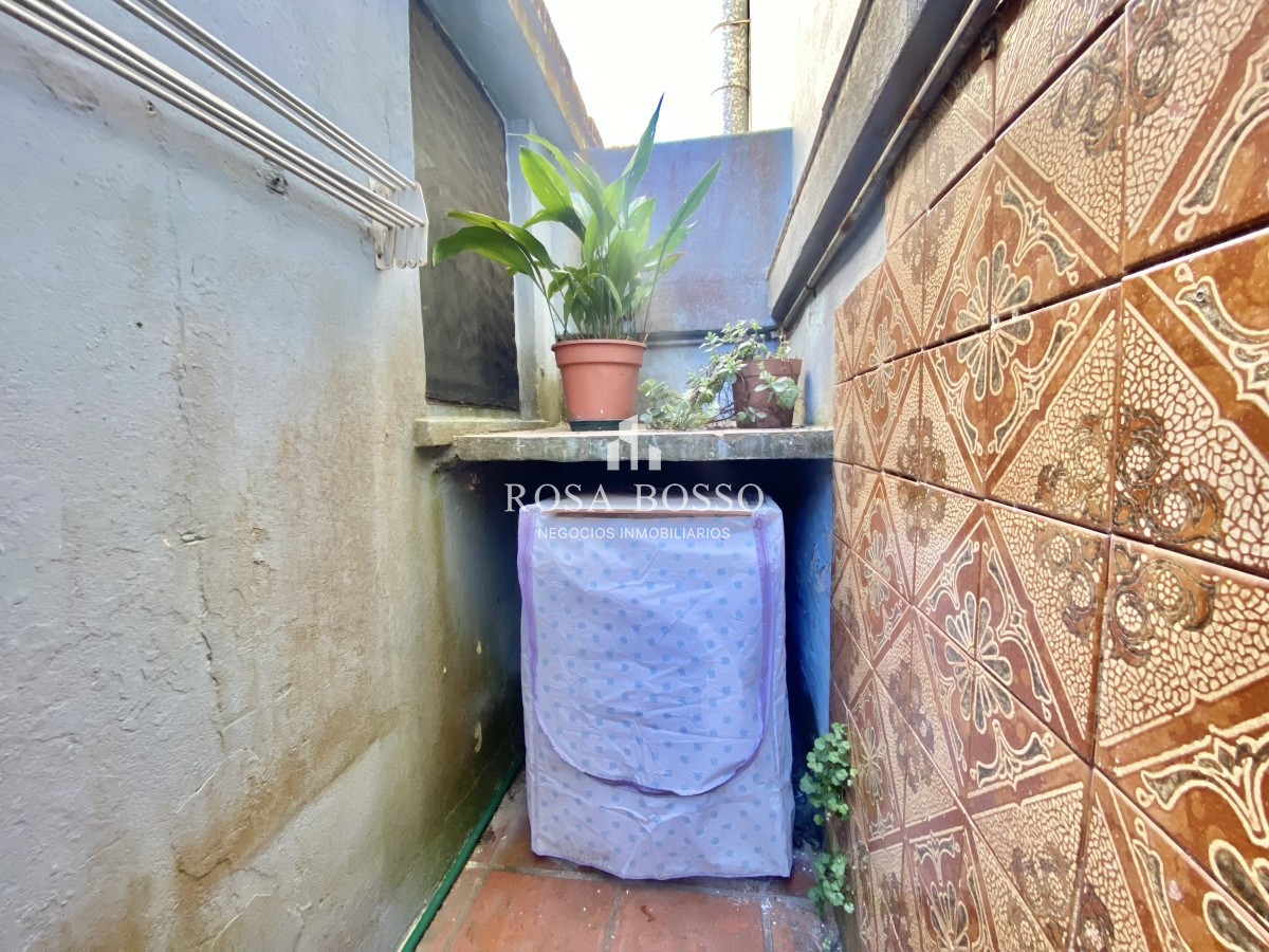 Apartamento ID.9267 - Apartamento Venta 1 dormitorio y medio Patio Parrillero Garaje Península Punta del Este