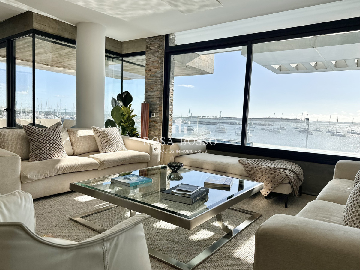 Apartamento ID.9882 - Apartamento en Alquiler Exclusivo 4 Dormitorios Península, Punta del Este