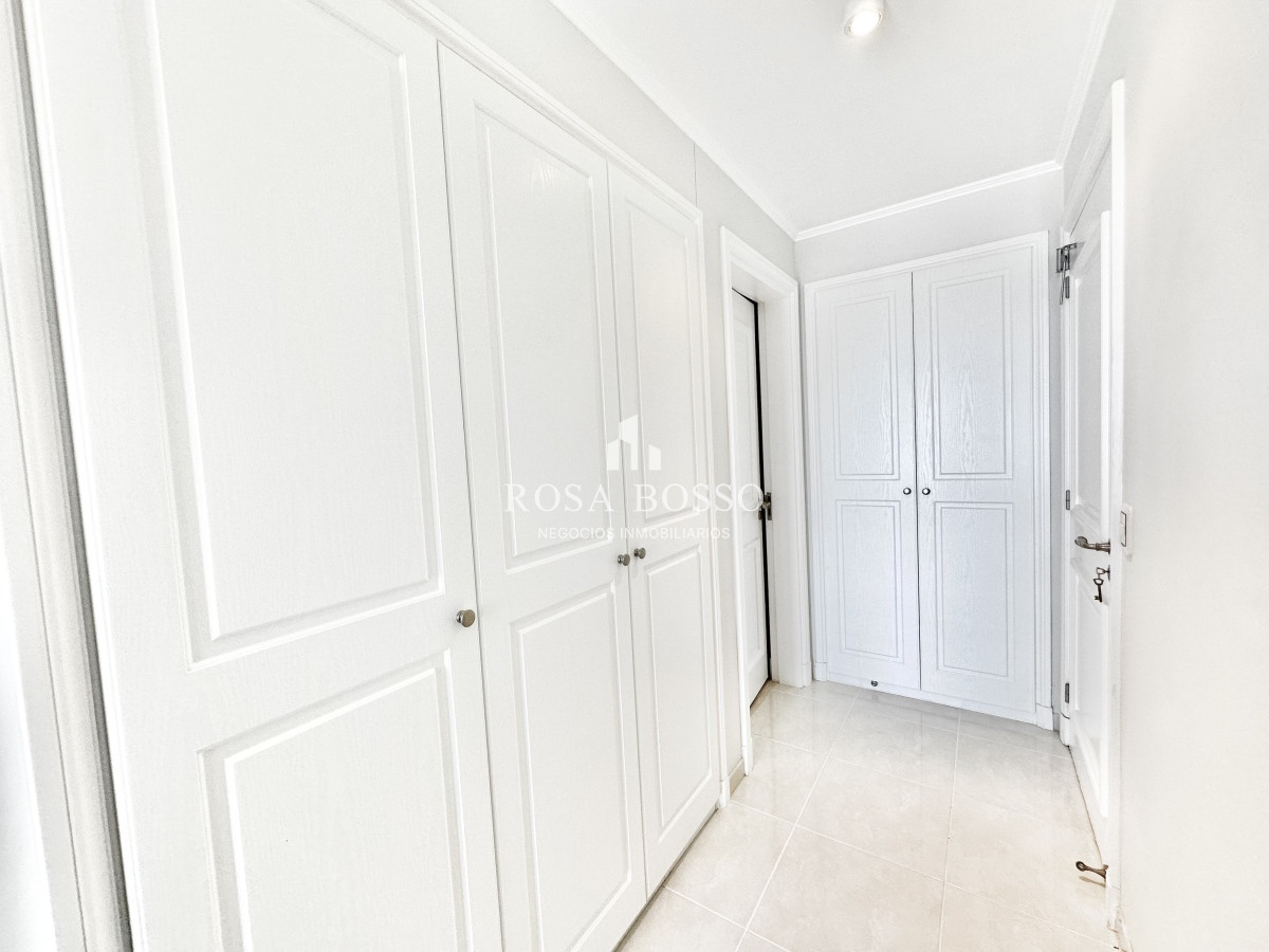 Apartamento ID.9348 - Apartamento Le Jardín Venta 3 dormitorios  Mansa  Punta del Este