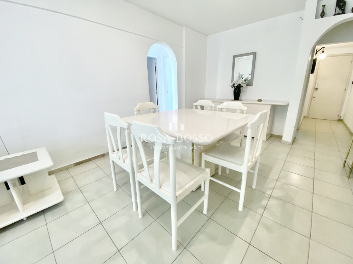 Apartamento ID.760 - Apartamento  2 dormitorios  Garaje Punta del Este 