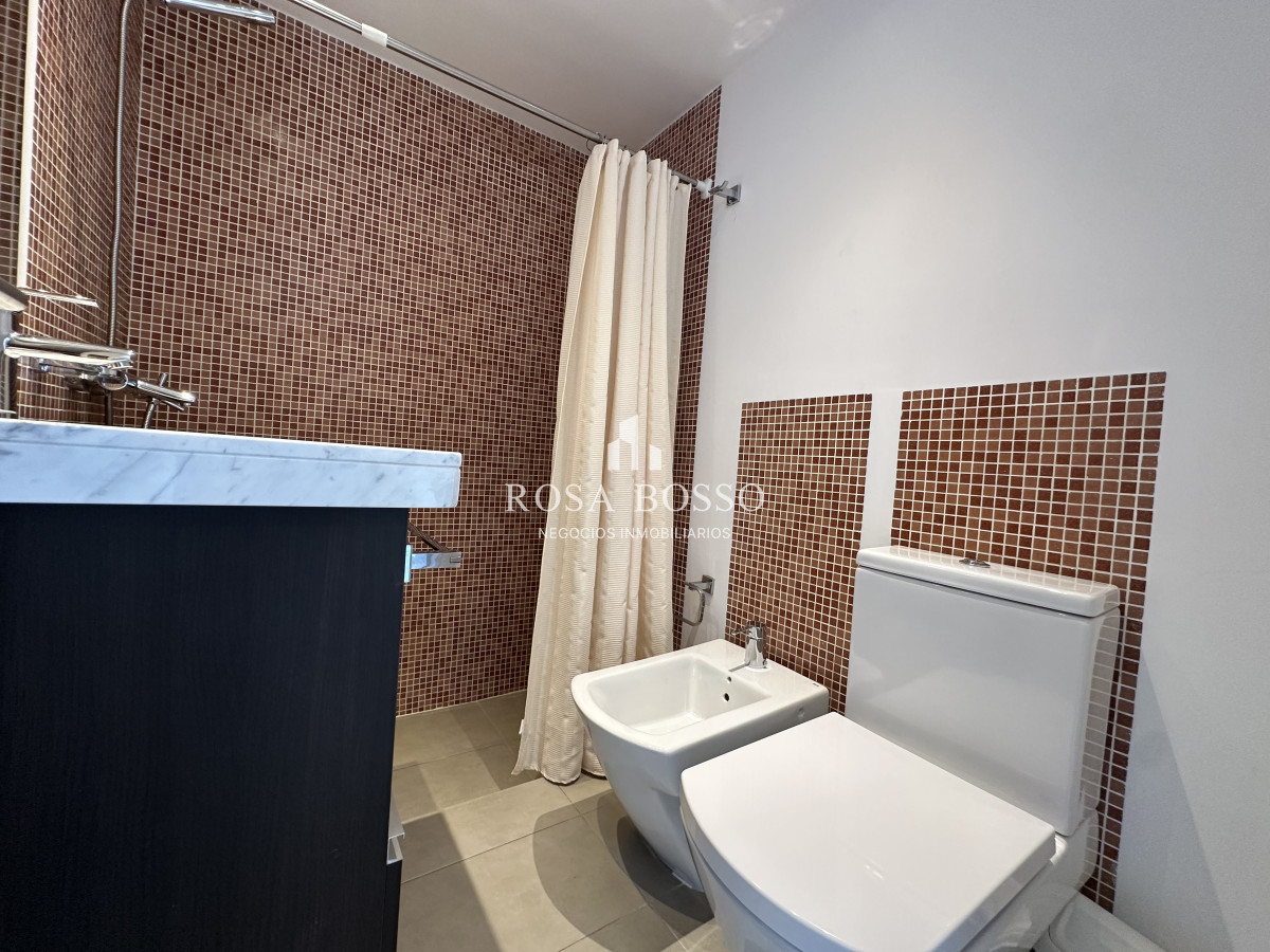 Apartamento ID.8866 - Apartamento Venta 2 dormitorios Brava Punta del Este