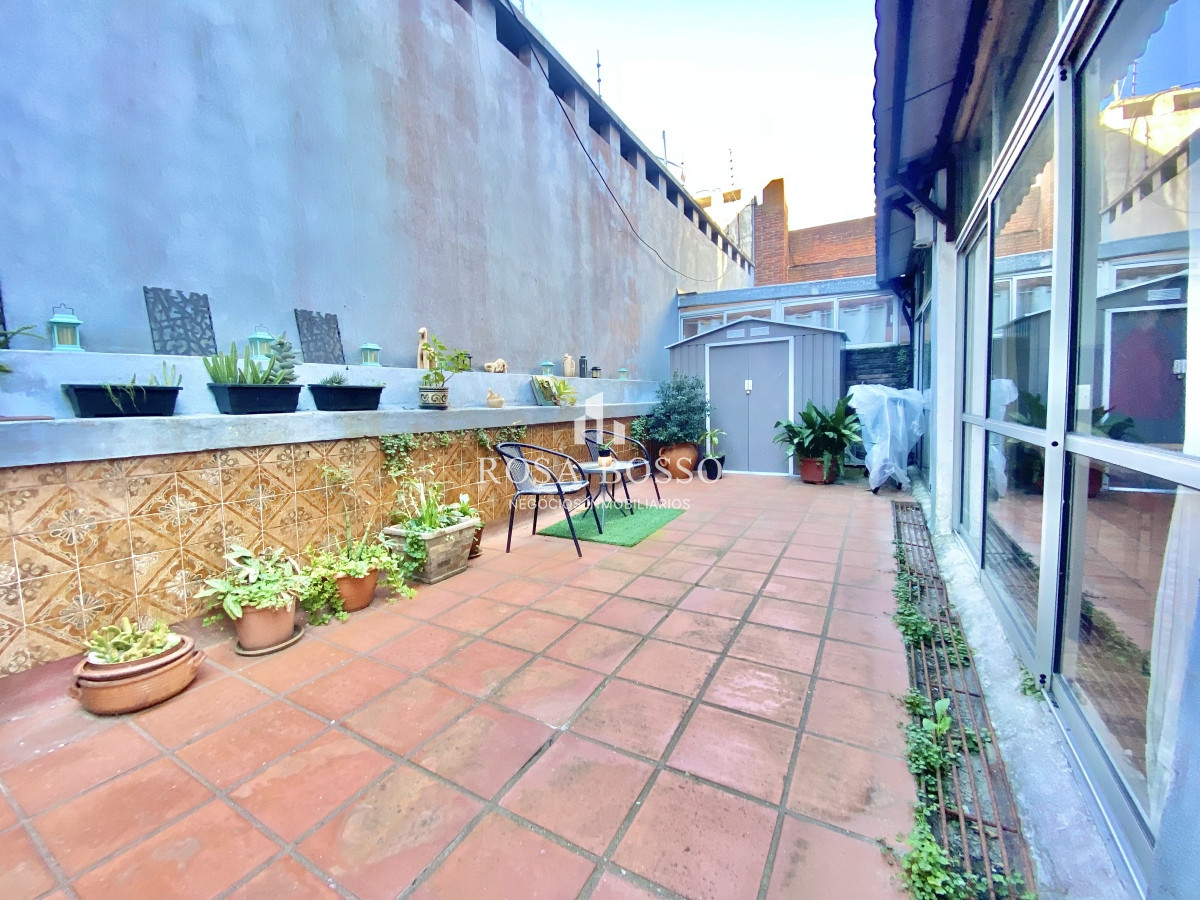 Apartamento ID.9267 - Apartamento Venta 1 dormitorio y medio Patio Parrillero Garaje Península Punta del Este