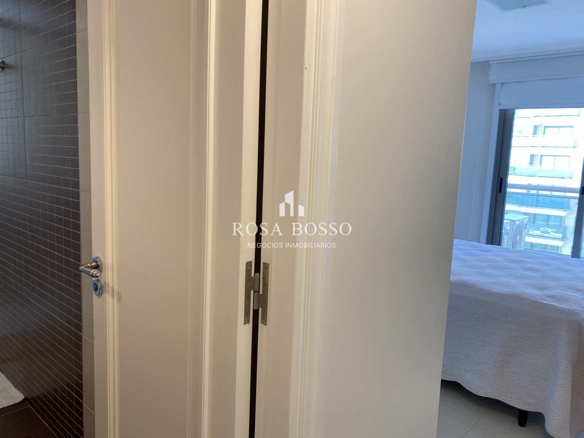 Apartamento ID.2546 - Apartamento Venta alquiler 3 dormitorios Brava Punta del Este