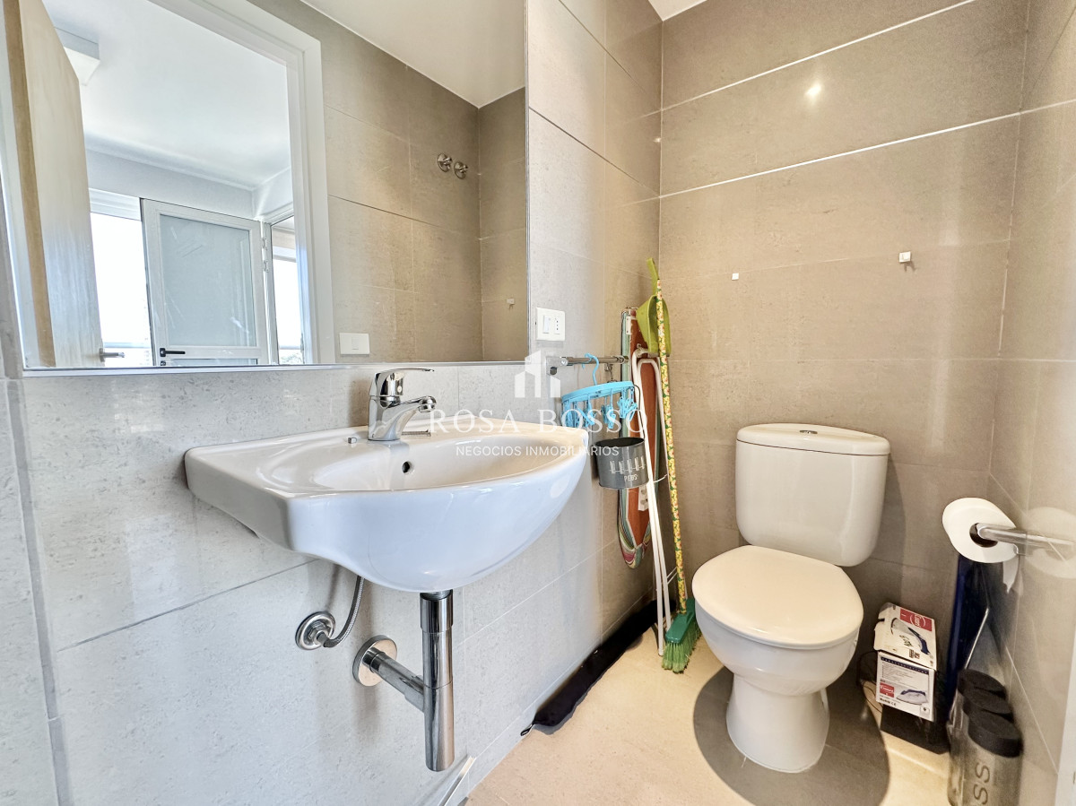 Apartamento ID.5040 - Apartamento Venta 3 dormitorios Punta del Este Mansa