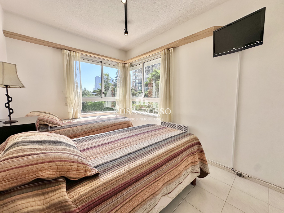 Apartamento ID.9547 - Apartamento Venta 2 dormitorios Long Beach Punta del Este 