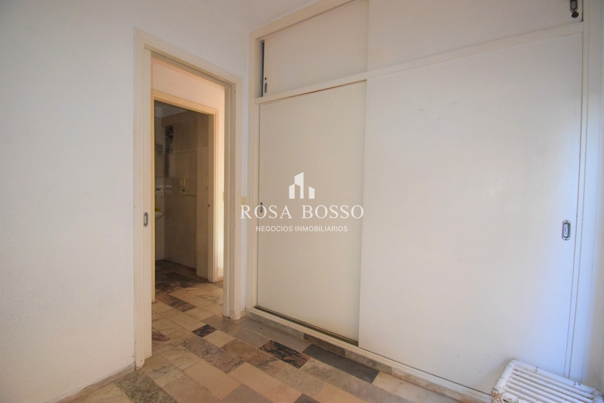 Apartamento ID.1957 - VENTA, Apartamento, 2 dormitorios, Península, Punta del Este, Uruguay