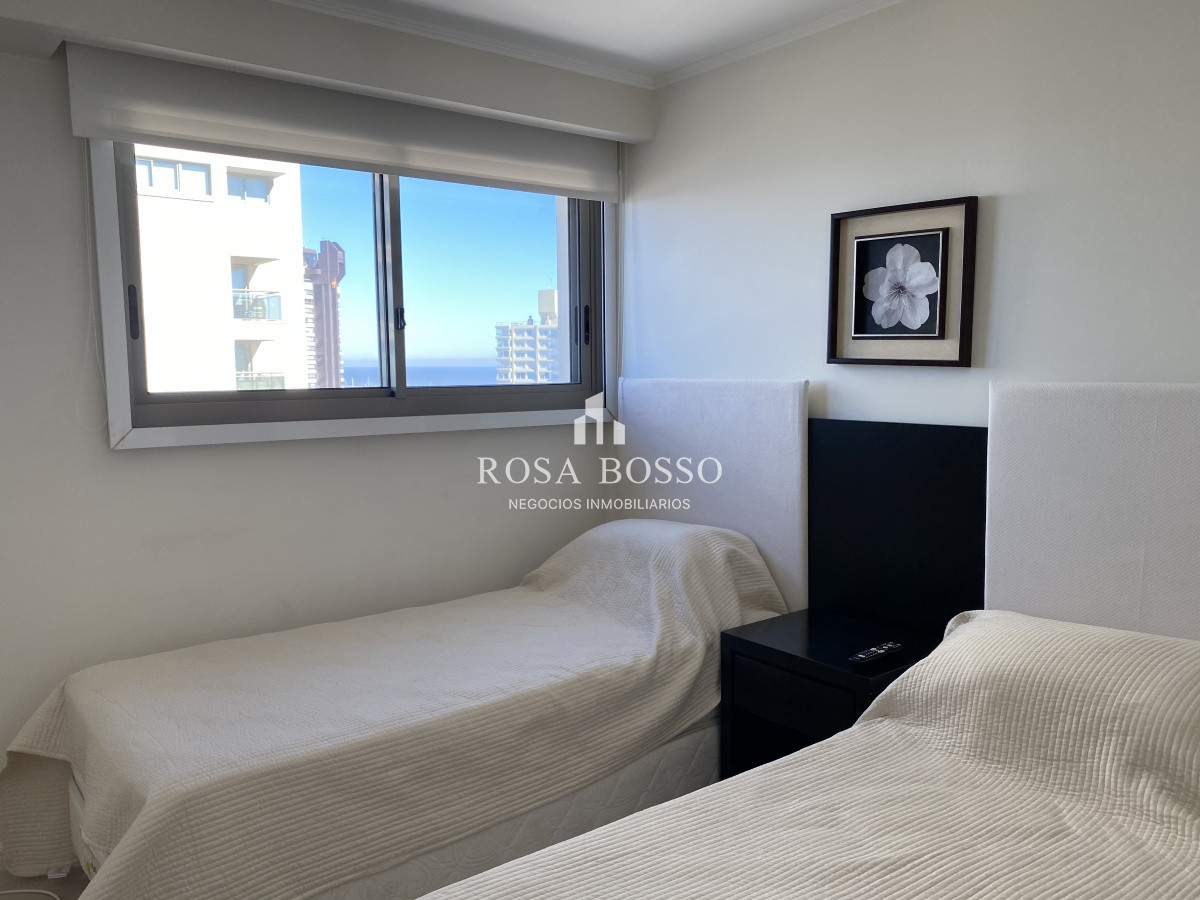 Apartamento ID.2546 - Apartamento Venta alquiler 3 dormitorios Brava Punta del Este