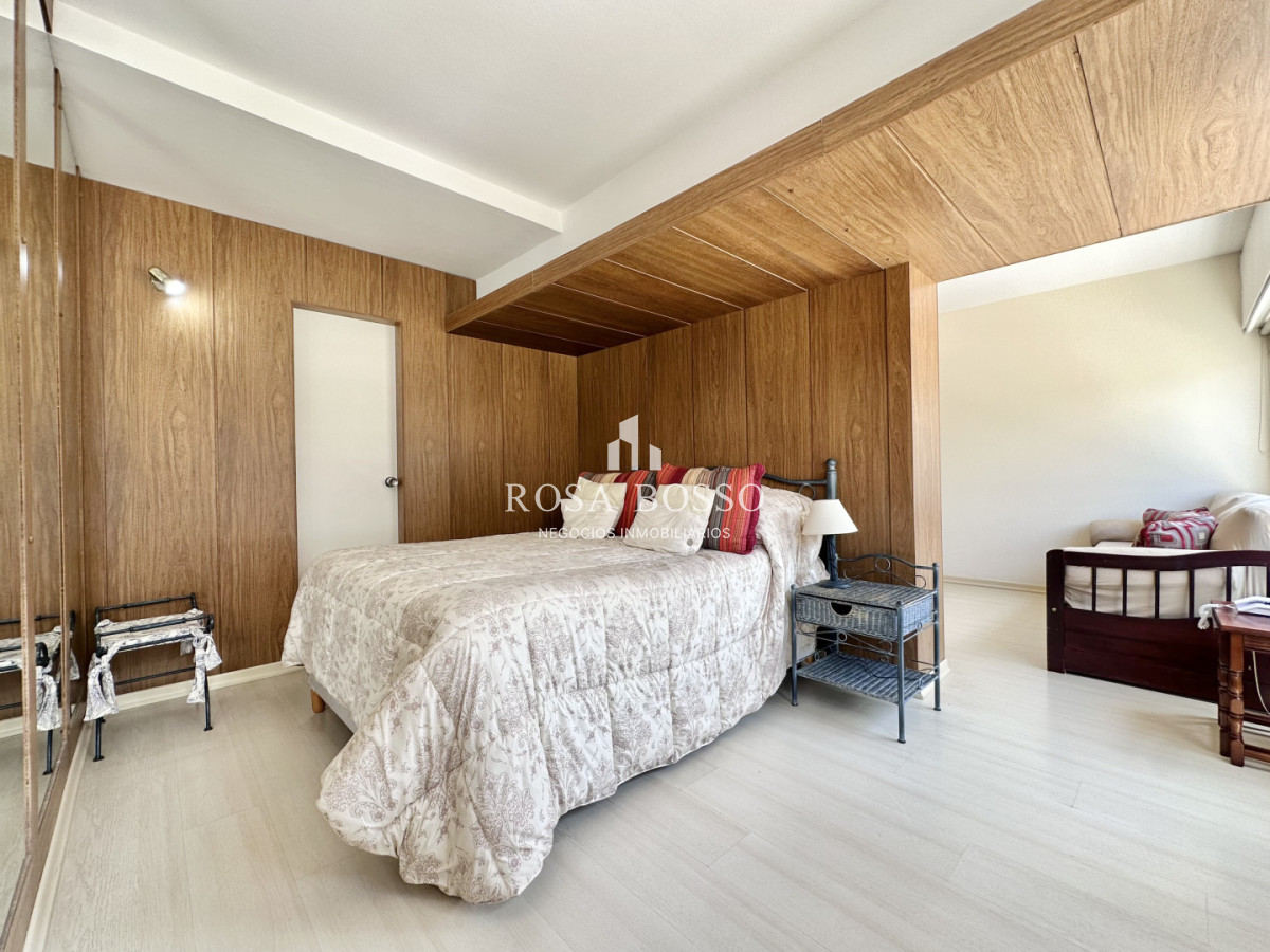 Apartamento ID.9854 - Venta Monoambiente Dividido Venta Península Punta del Este 