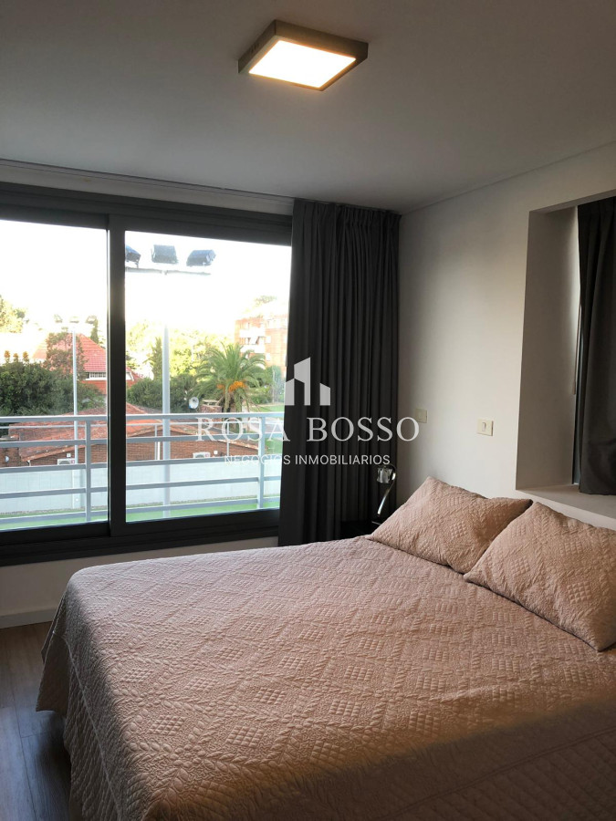 Apartamento ID.5025 - VENTA, Apartamento, 3 dormitorios, Punta del Este, Uruguay, con terraza