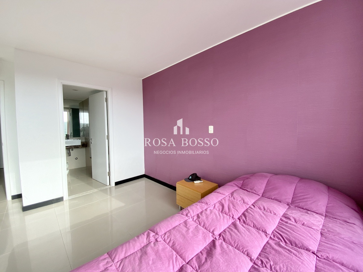 Apartamento ID.5813 - Espectacular Apartamento frente a playa brava 