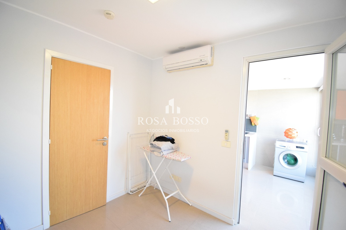 Apartamento ID.5040 - Apartamento, Venta, 3 dormitorios, Punta del Este, Mansa