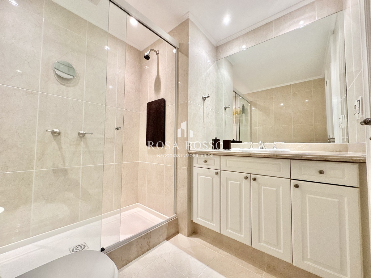 Apartamento ID.9348 - Apartamento Le Jardín Venta 3 dormitorios  Mansa  Punta del Este