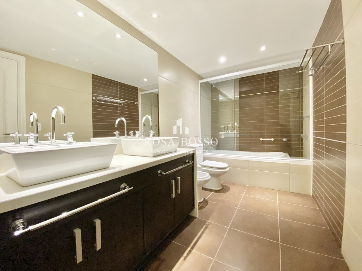 Apartamento ID.9270 - Apartamento 3 dormitorios  Punta del Este 