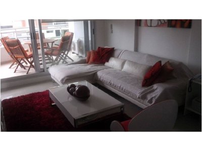 Apartamento en Brava, 3 dormitorios *