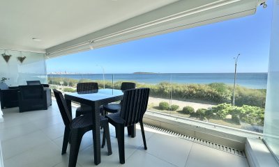 Apartamento en Venta Primera Línea en La Mansa con Vista al Atardecer