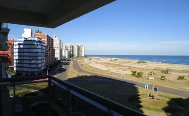 VENTA, Apartamento 3 dormitorios, con vista, Punta del Este, Uruguay, Brava