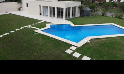 VENTA, Apartamento, 2 dormitorios, Punta del Este, Uruguay