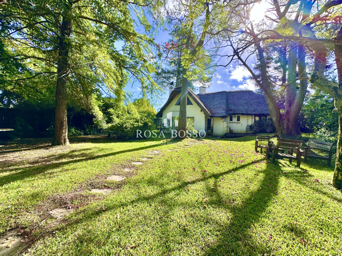 Casa ID.9866 - Casa Venta Pinares Punta del Este