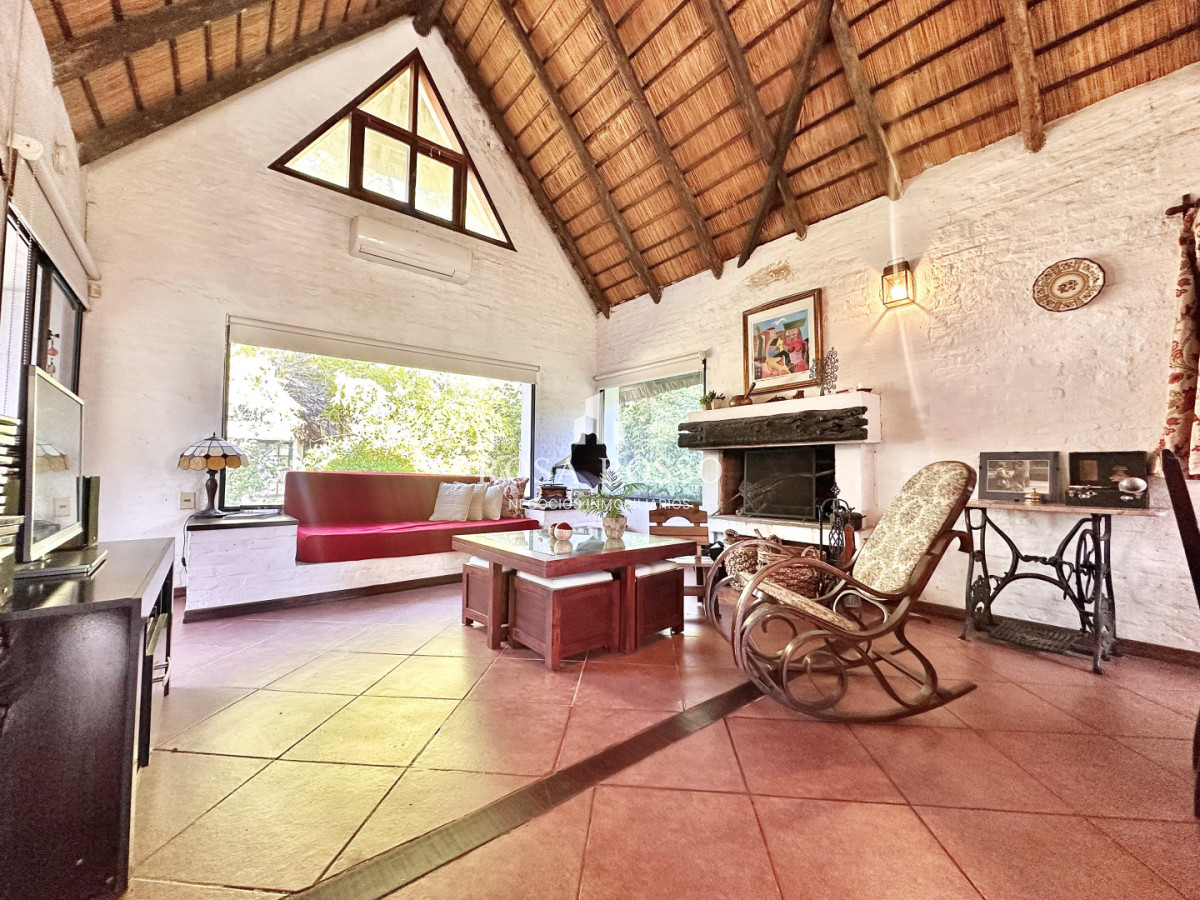 Casa ID.9866 - Casa Venta Pinares Punta del Este