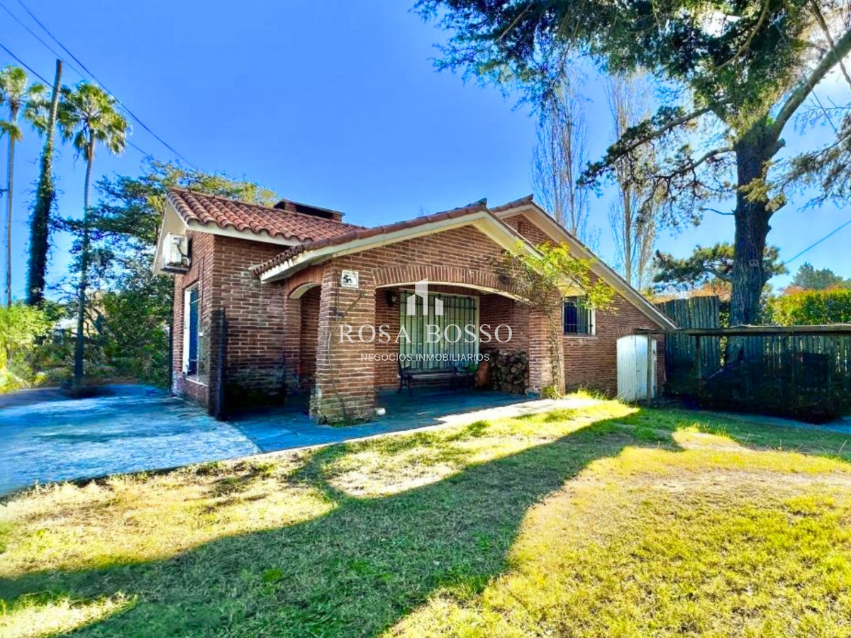 casa alquiler anual comercial punta del este  - rbs9143c
