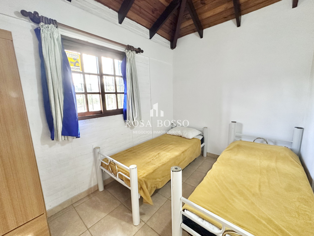 Apartamento ID.9831 - Casa Venta 4 dormitorios Cantegril Punta del Este