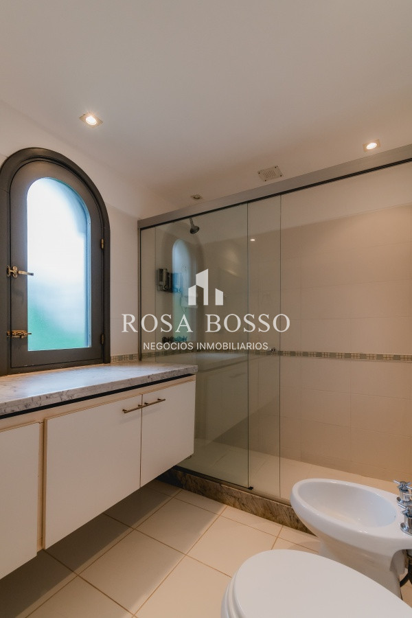 Casa ID.3723 - Casa, Venta, 5 dormitorios, Punta del Este, Uruguay