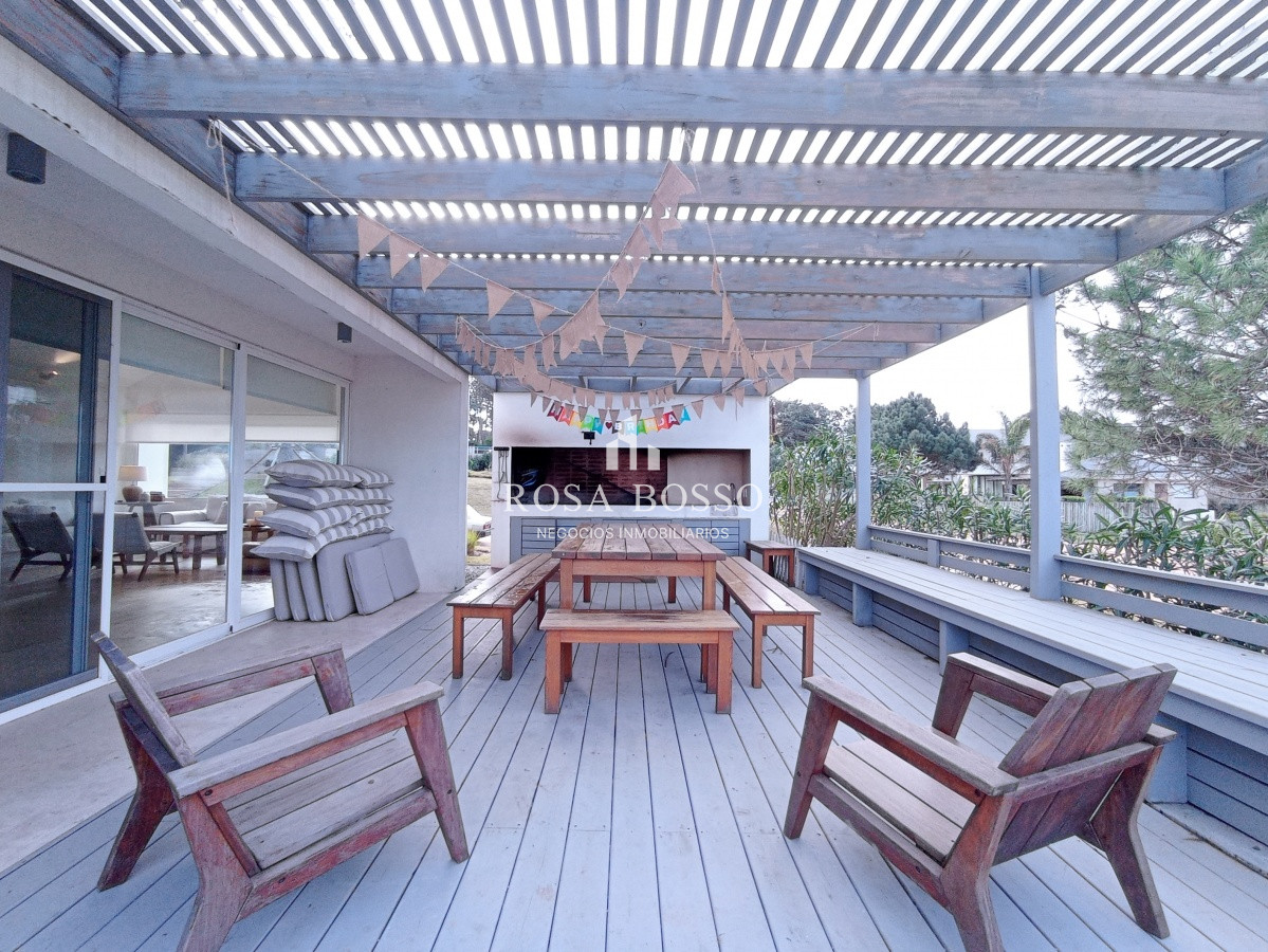 Casa ID.4718 - Casa Venta 5 dormitorios José Ignacio