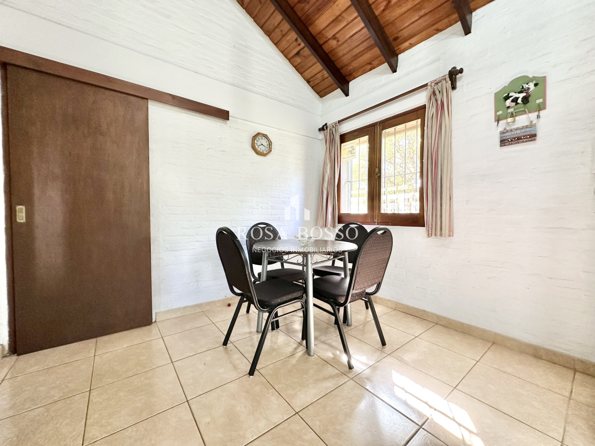 Apartamento ID.9831 - Casa Venta 4 dormitorios Cantegril Punta del Este