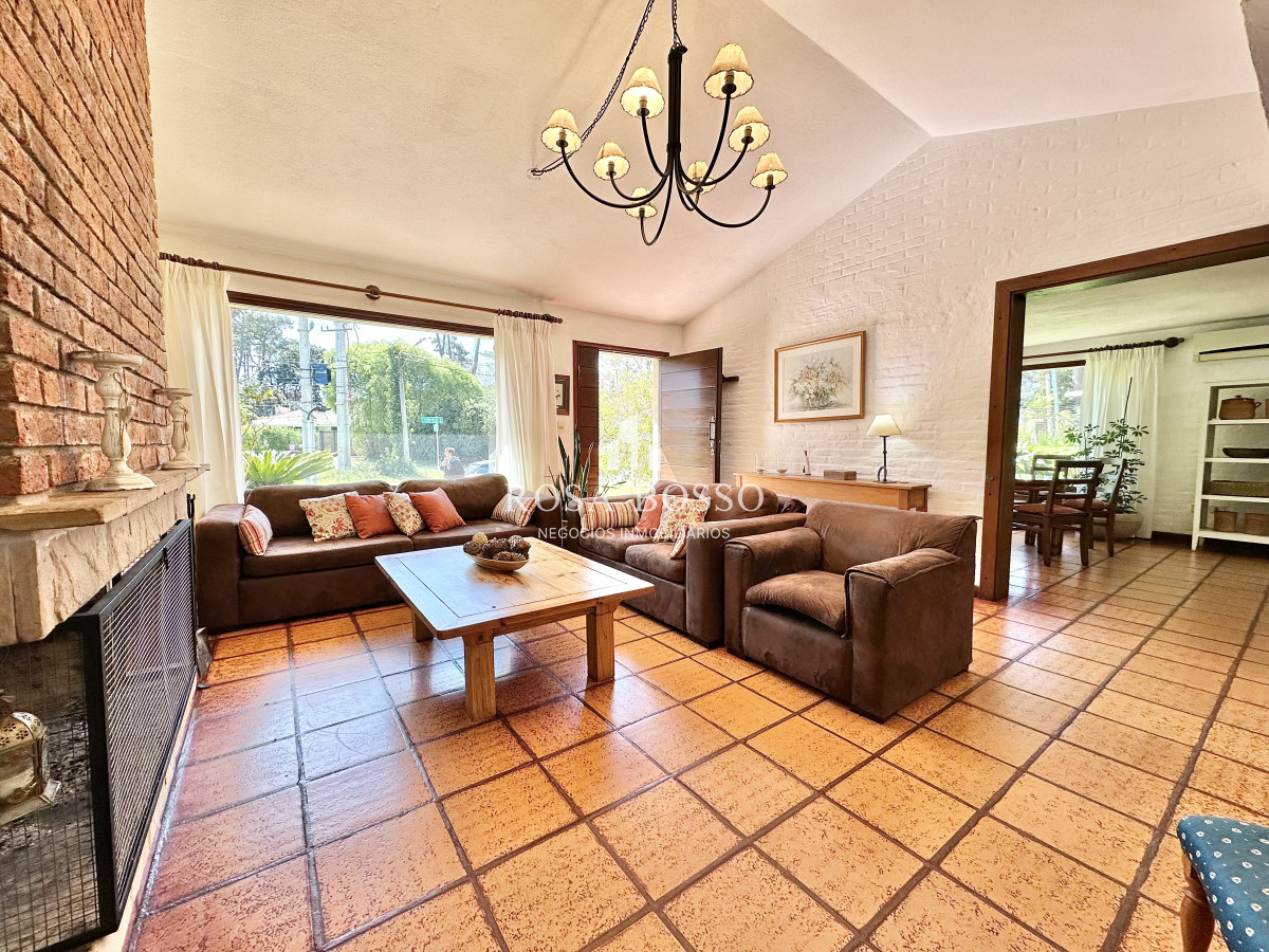 Marly - GoPunta - Portal Inmobiliario de Punta del Este - Maldonado