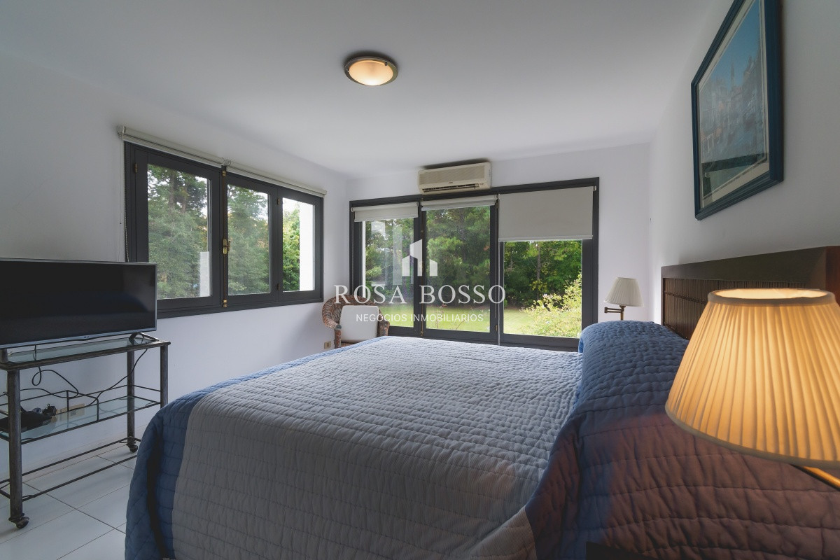 Casa ID.3723 - Casa, Venta, 5 dormitorios, Punta del Este, Uruguay