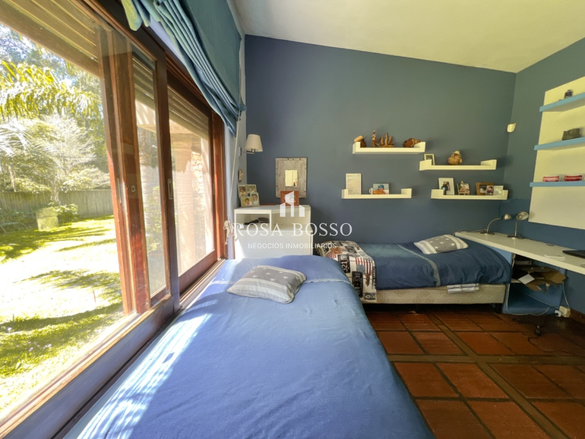 Casa ID.9183 - Casa Venta 4 Dormitorios San Rafael Punta del Este