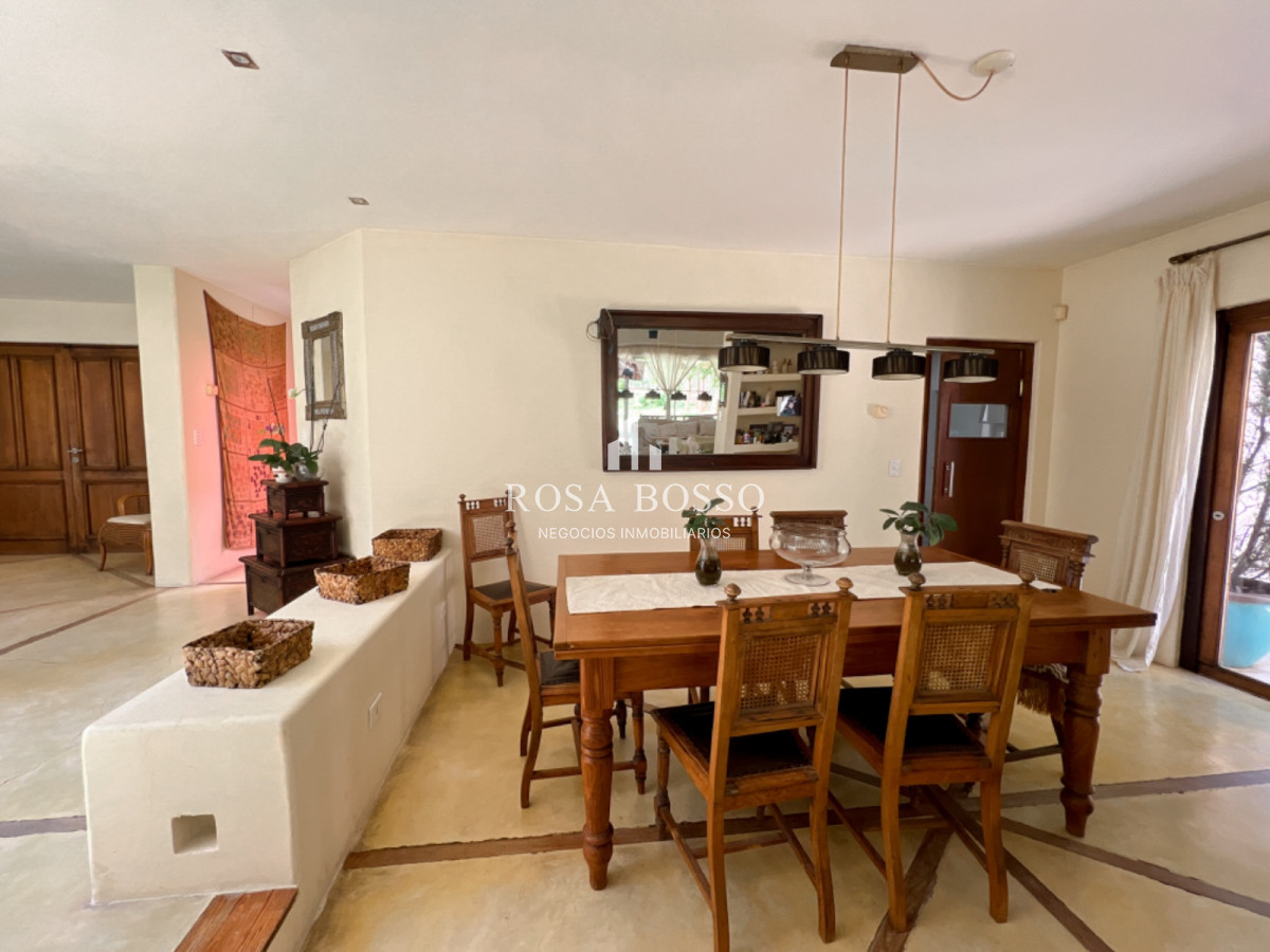 Casa ID.9183 - Casa Venta 4 Dormitorios San Rafael Punta del Este