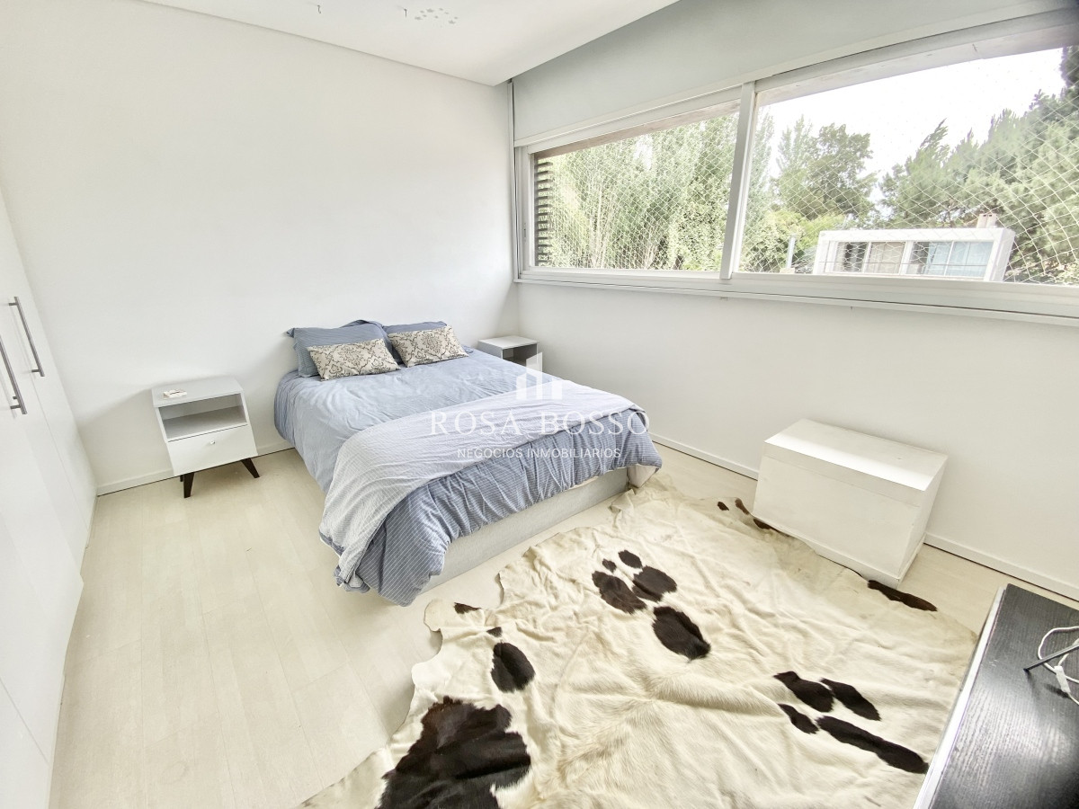 Casa ID.8818 - Casa, Venta, 6 dormitorios, 7 baños, Punta del Este