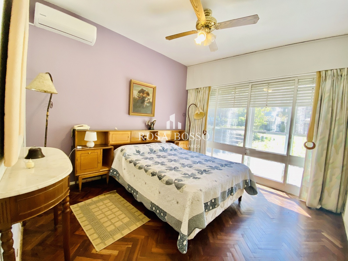 Casa ID.3406 - Casa Alquiler 4 dormitorios más dependencia Brava Punta del Este 