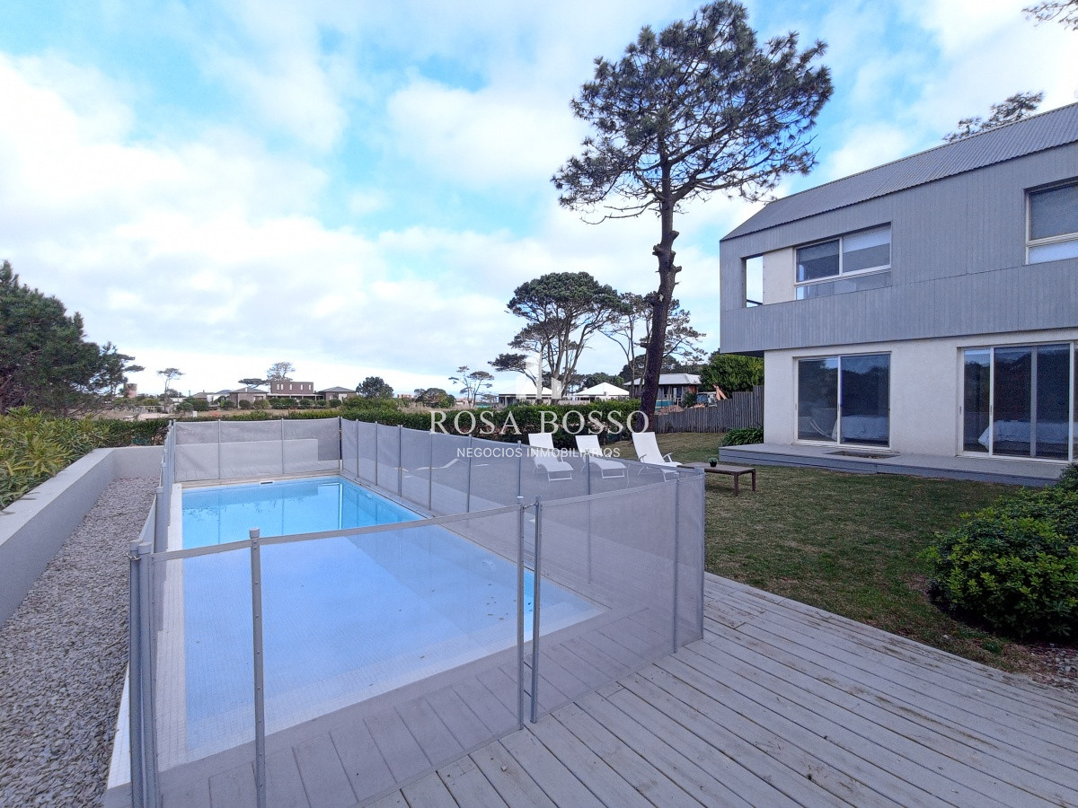 Casa ID.4718 - Casa Venta 5 dormitorios José Ignacio