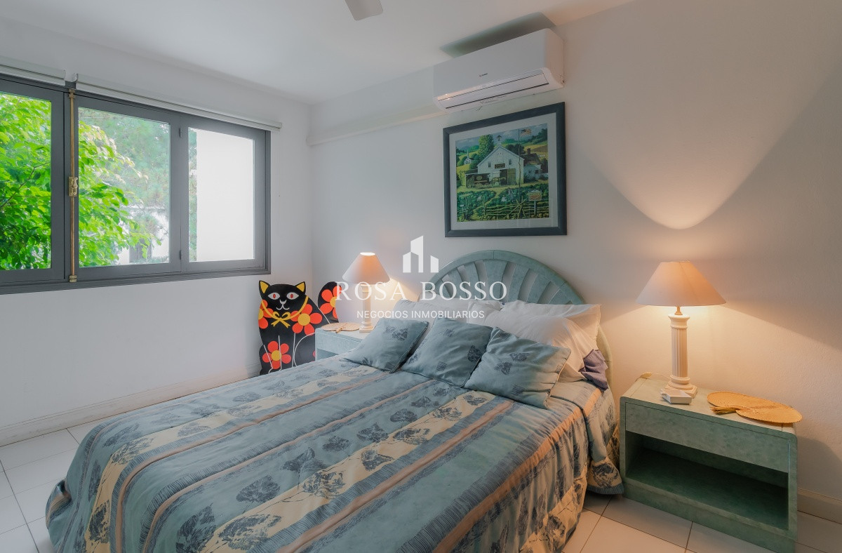 Casa ID.3723 - Casa, Venta, 5 dormitorios, Punta del Este, Uruguay