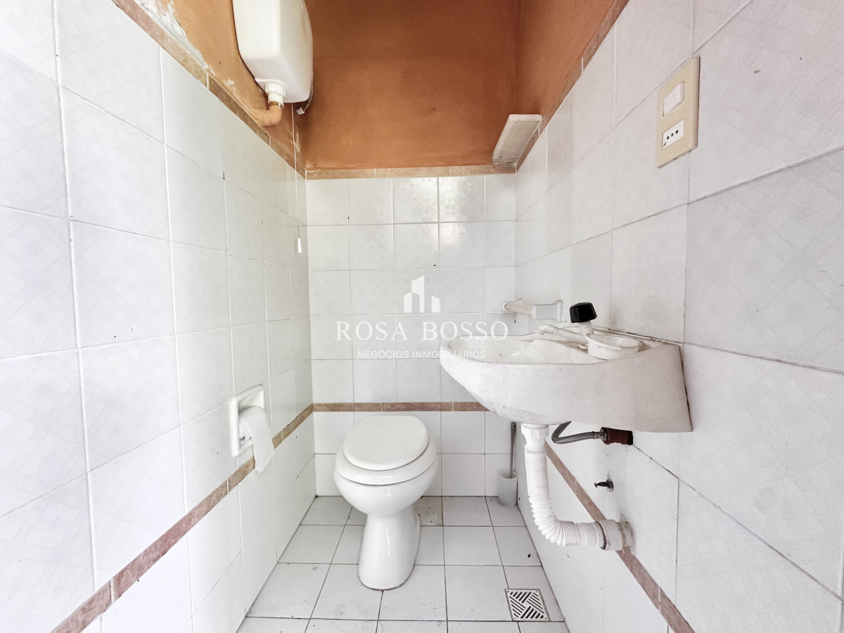 Apartamento ID.9831 - Casa Venta 4 dormitorios Cantegril Punta del Este