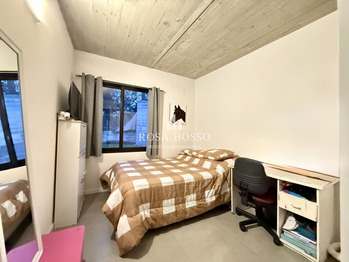 Apartamento ID.9943 - Venta Casa 3 dormitorios Punta Colorada Piriapolis