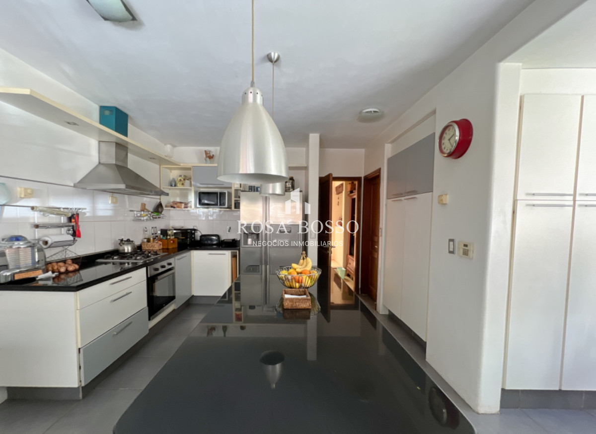 Casa ID.9183 - Casa Venta 4 Dormitorios San Rafael Punta del Este