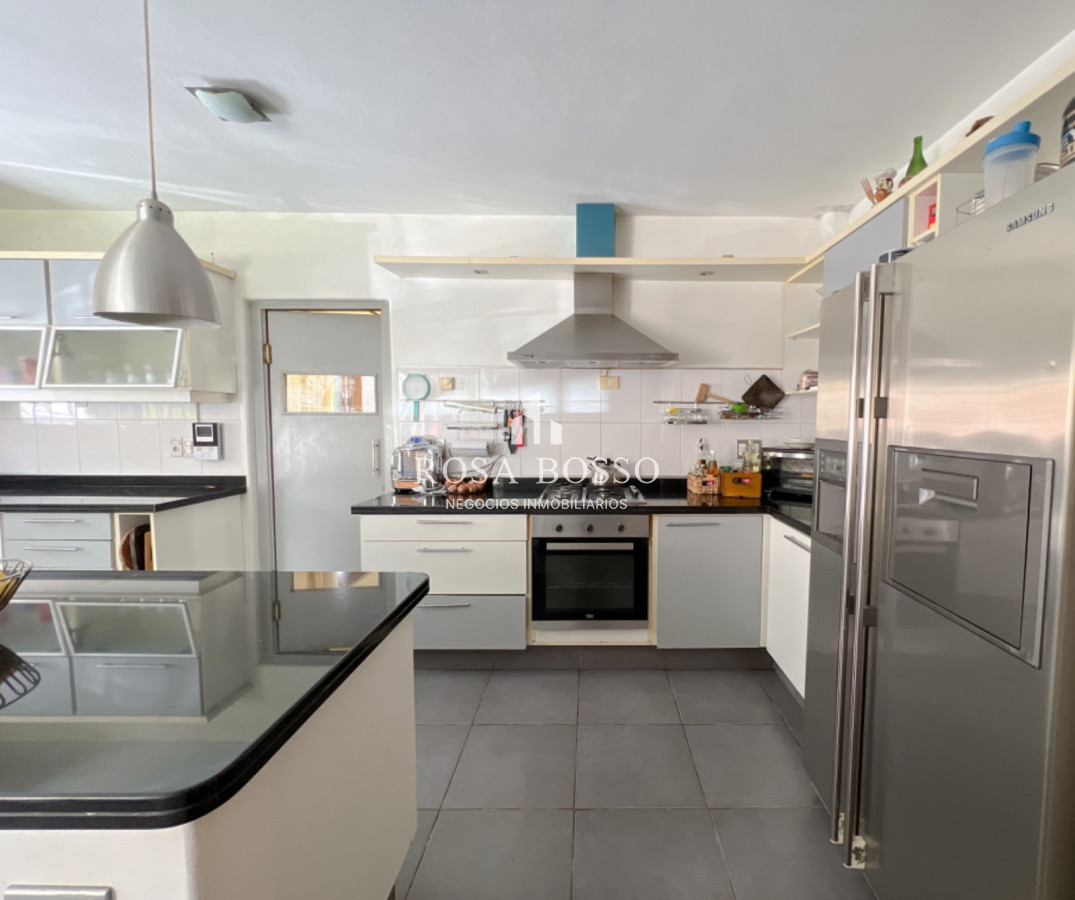 Casa ID.9183 - Casa Venta 4 Dormitorios San Rafael Punta del Este