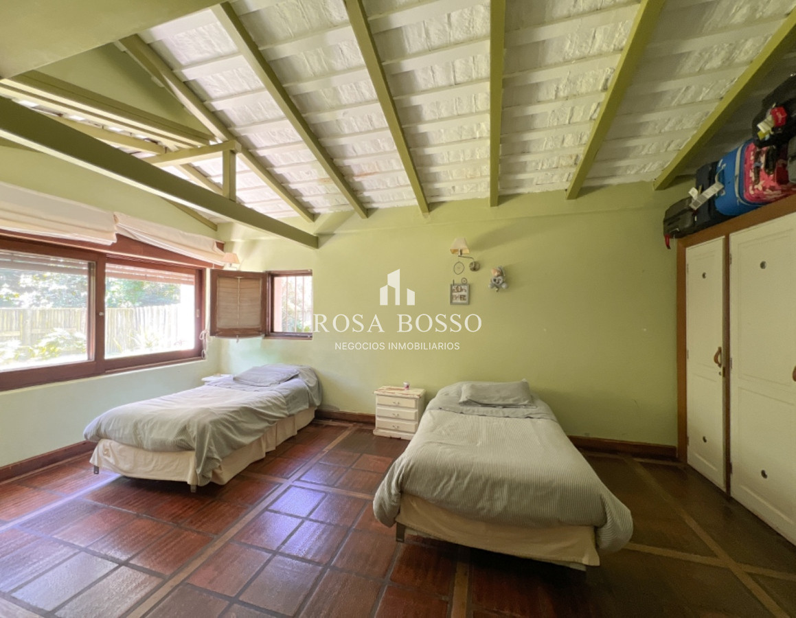 Casa ID.9183 - Casa Venta 4 Dormitorios San Rafael Punta del Este