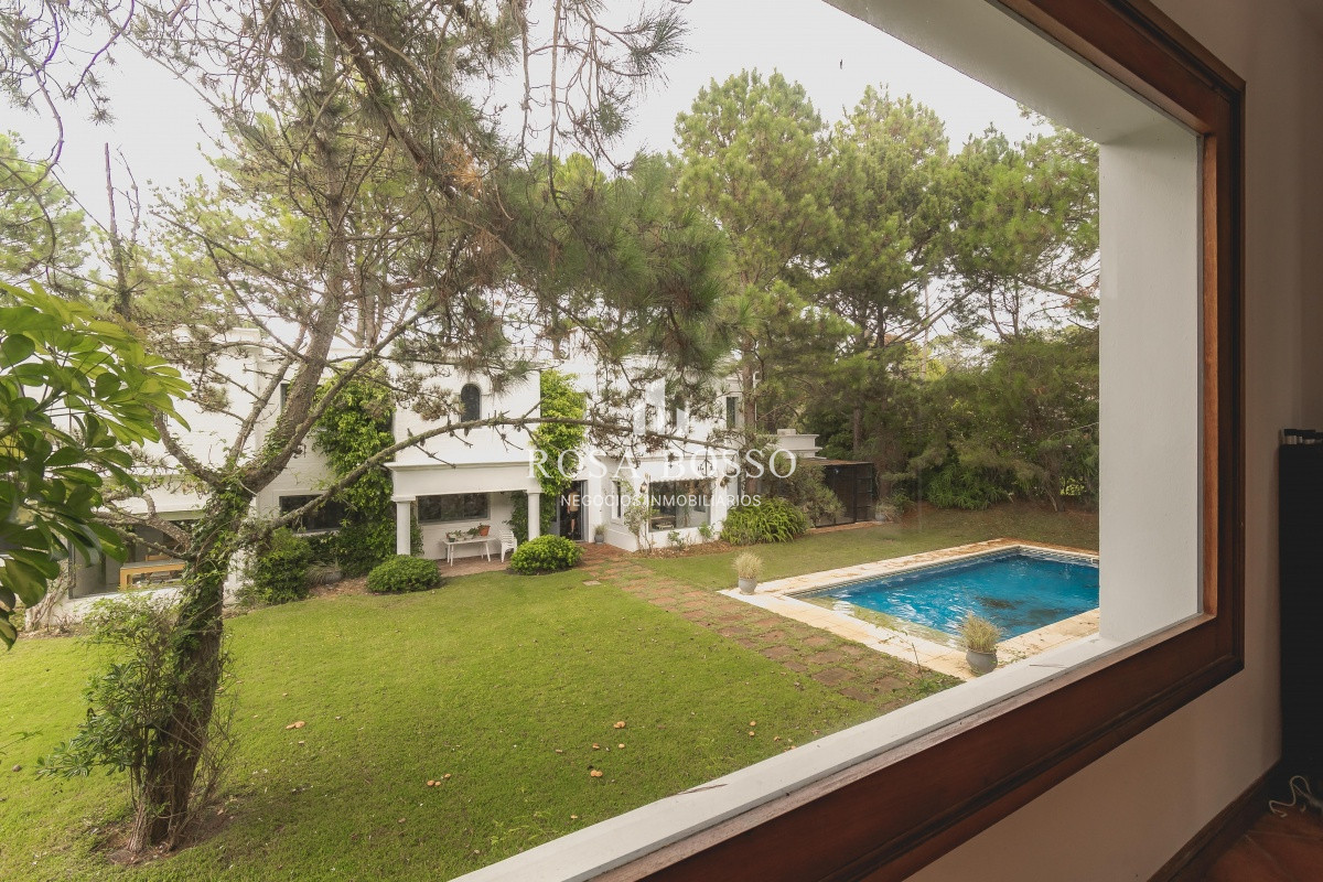 Casa ID.3723 - Casa, Venta, 5 dormitorios, Punta del Este, Uruguay